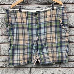 Men's Plaid Cotton Shorts in Green and Tan